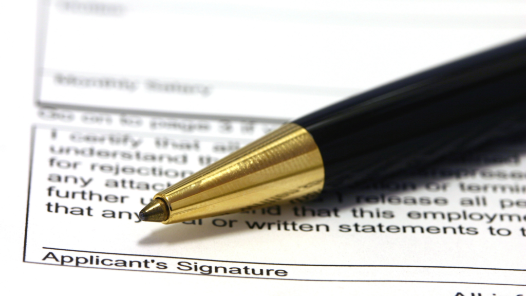 GSC_FAQ_lying on application - featured image