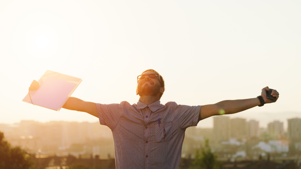 Key Habits Successful Grad Student - featured image