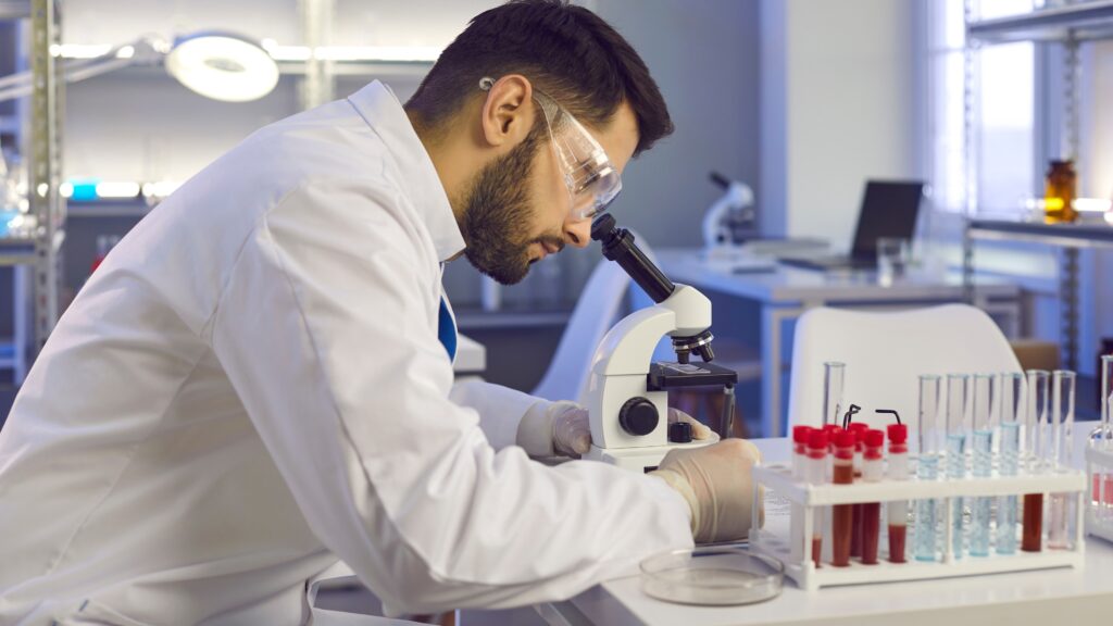 Biotechnology vs Medical Technology - featured image