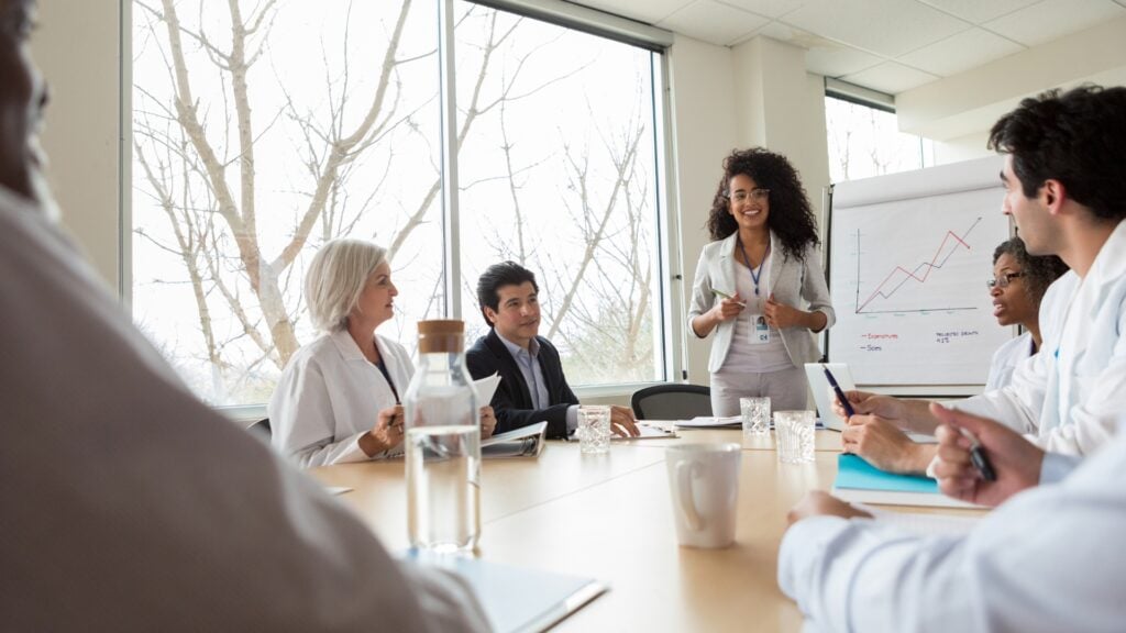 Healthcare Management vs Healthcare Administration - featured image